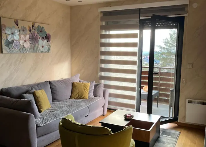 Balkanhill2 S37 Pekovic 公寓 *